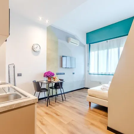 Casa Temporanea شقة فندقية